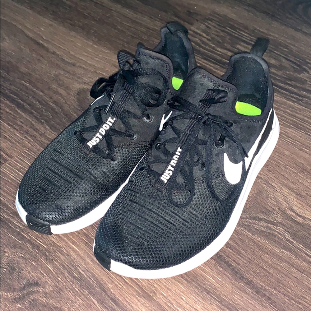 Women’s Nike Free TR 8